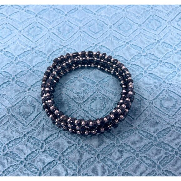 Set Of 2 Multi-Row Handcrafted Beaded Pearl Bracelets - Picture 5 of 6